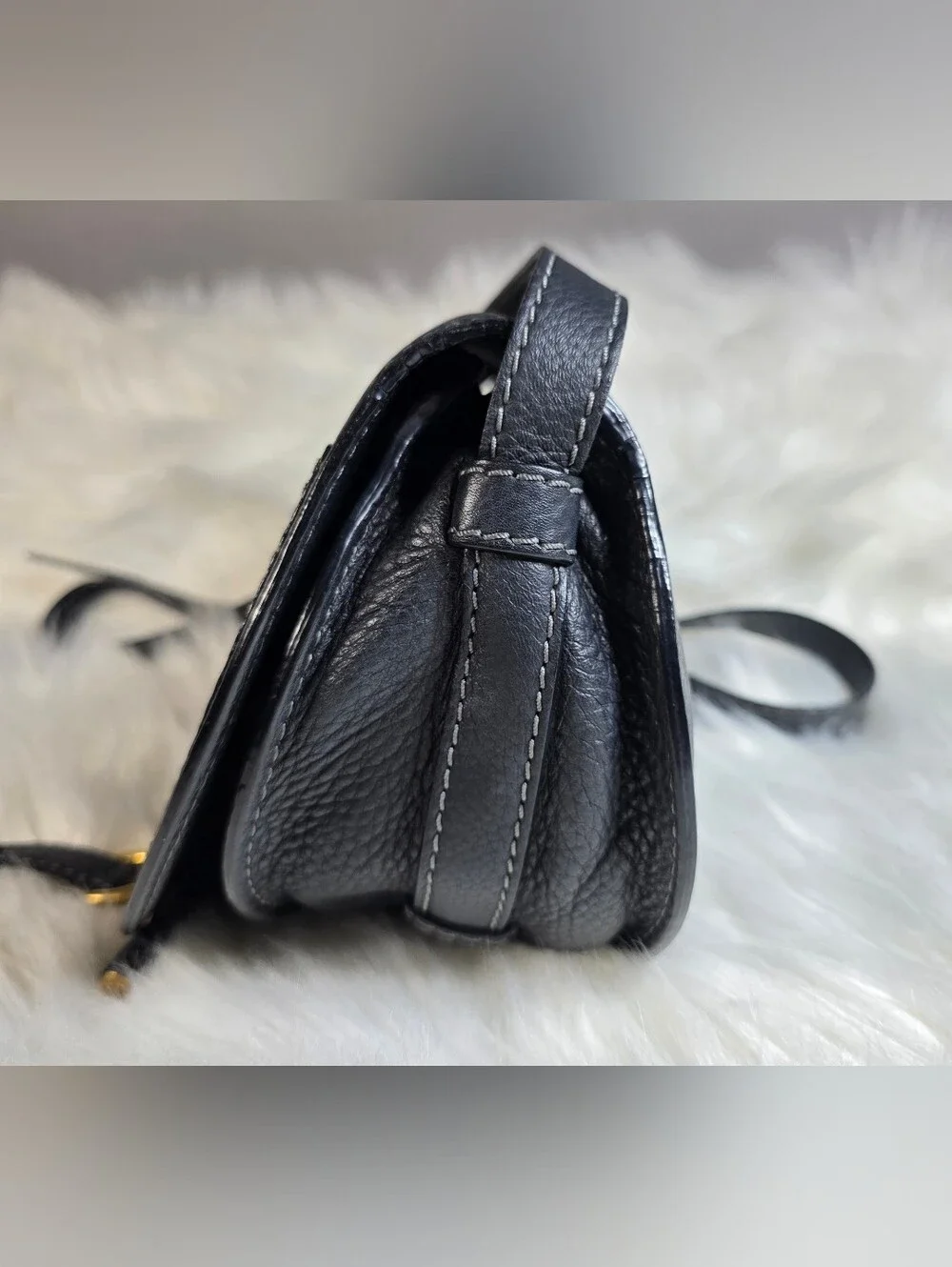 Chloé Marcie Small saddle bag in Black grained leather